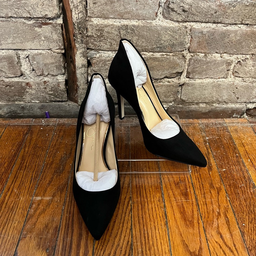 Jessica Simpson Black Pointed Toe Heels
